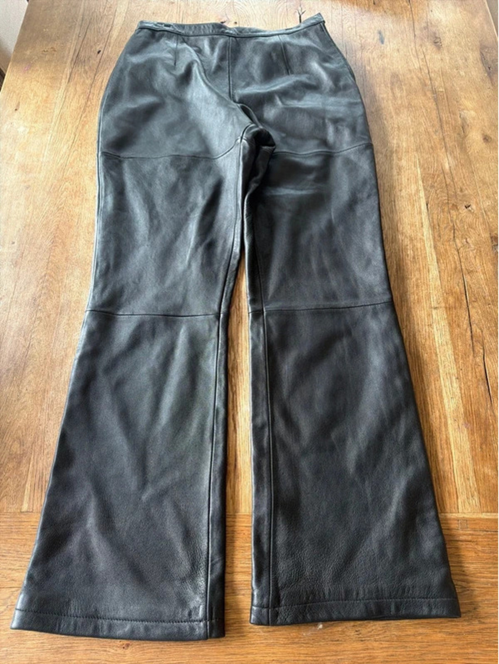 Pamela McCoy, leather pants size medium